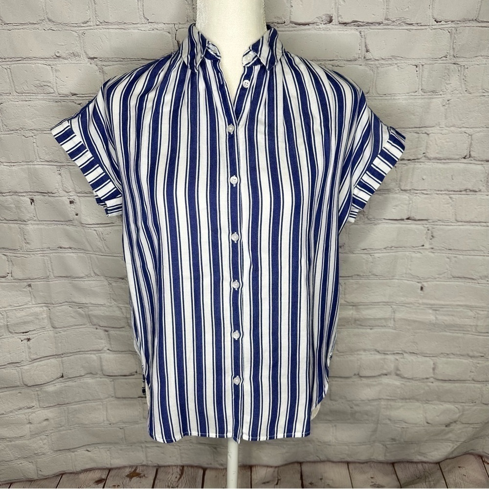 Madewell Central Shirt in Shea Stripe - Picture 3 of 9